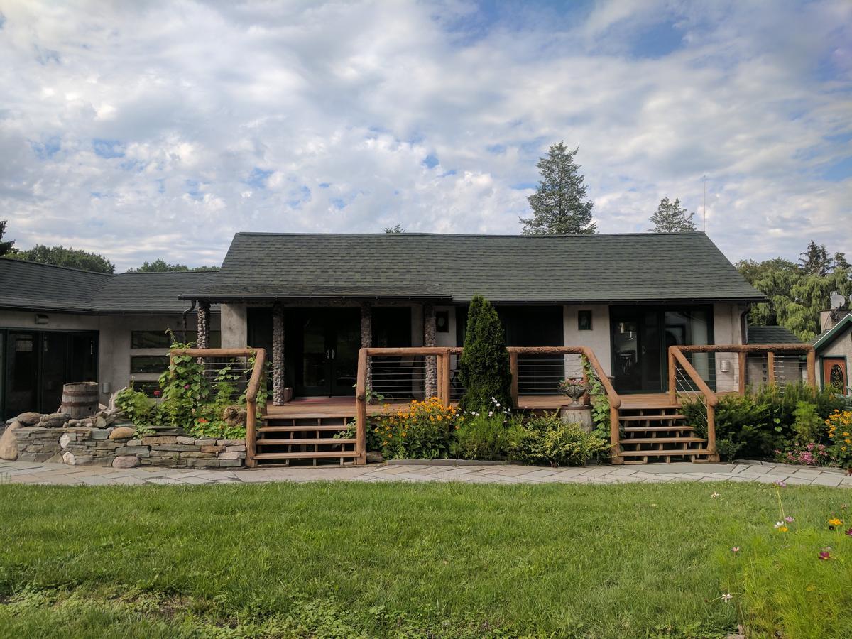 New Park Retreat Hotel Ithaca Kültér fotó